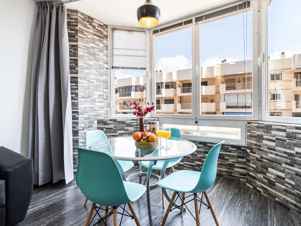 Studio apartment for sale in central Fuengirola