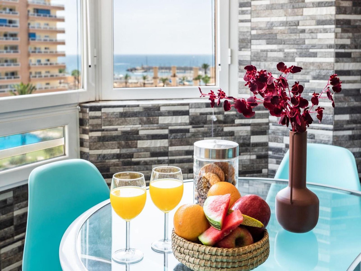 Studio apartment for sale in central Fuengirola