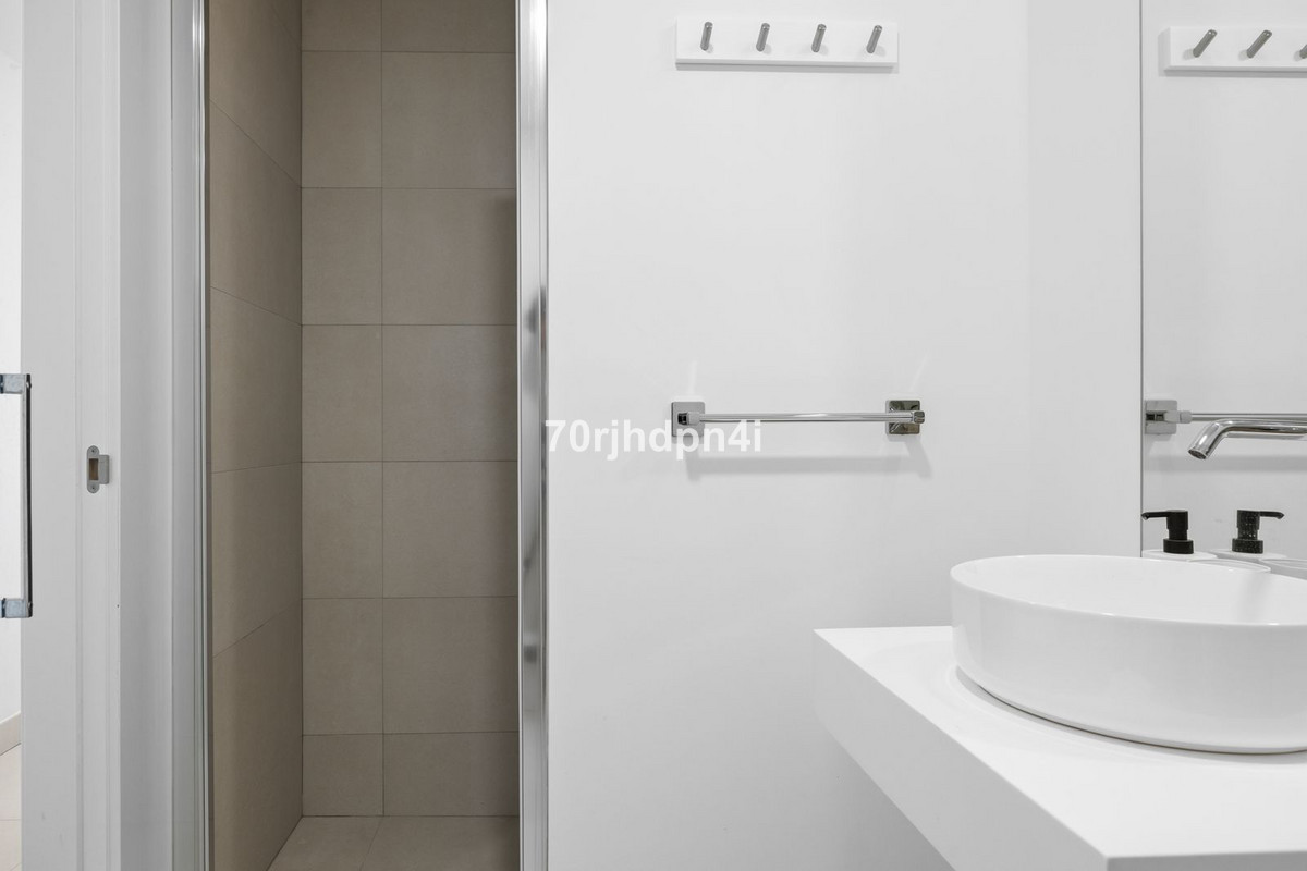 2-bedroom apartment for sale in Mijas