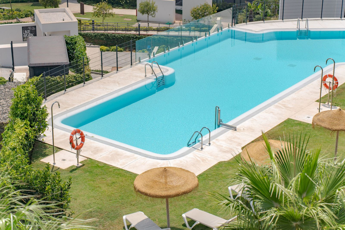 3-bedroom apartment for sale in central Fuengirola