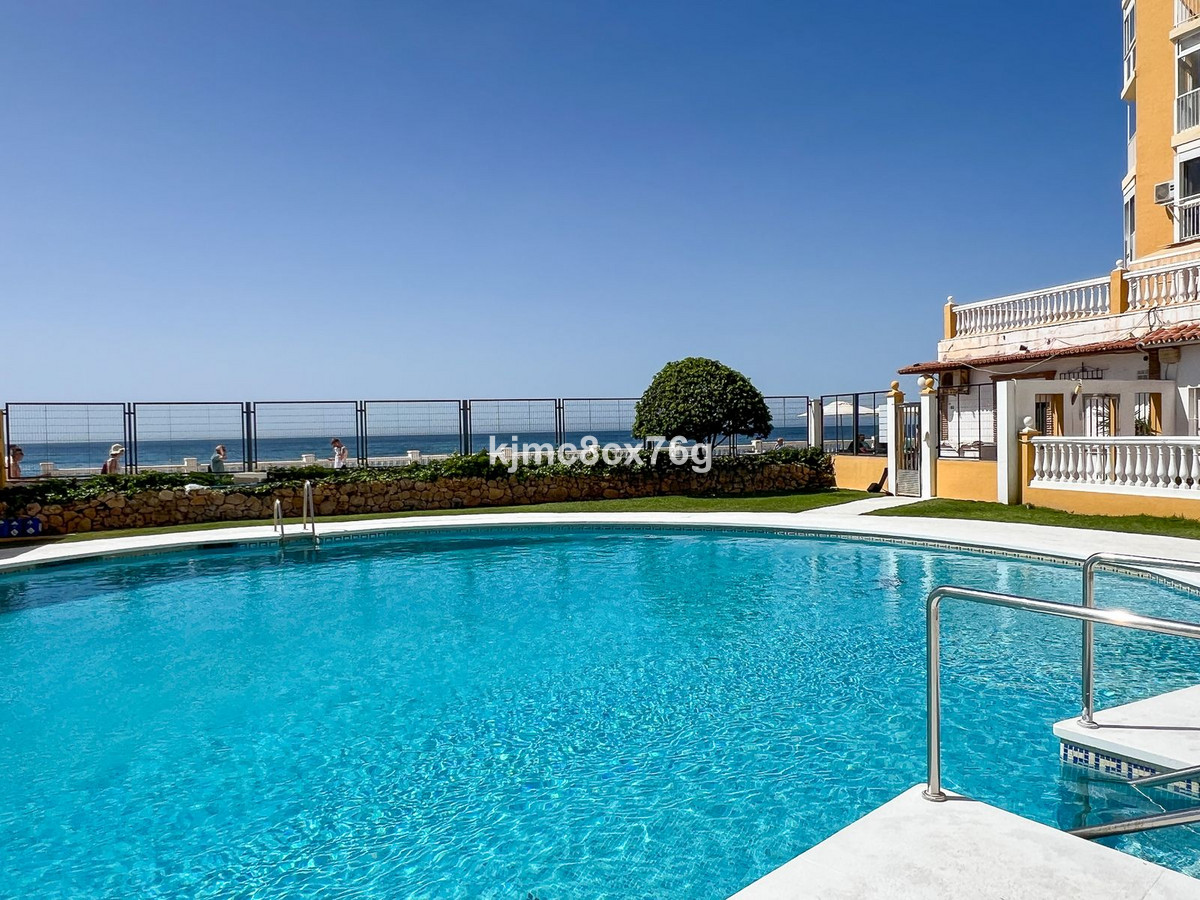 Studio apartment for sale in Calahonda