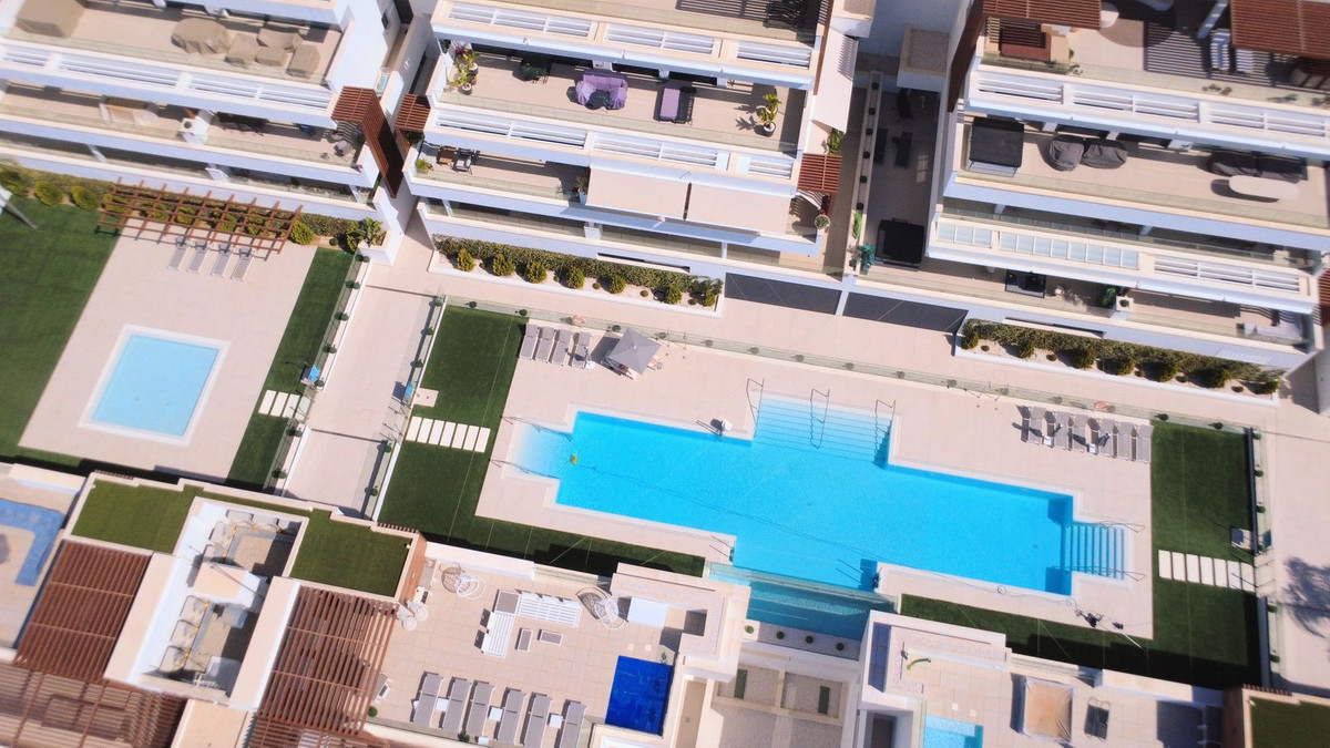 2-bedroom apartment for sale in central Estepona