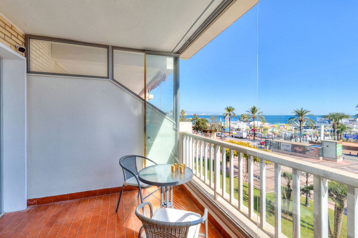 2-bedroom apartment for sale in central Fuengirola