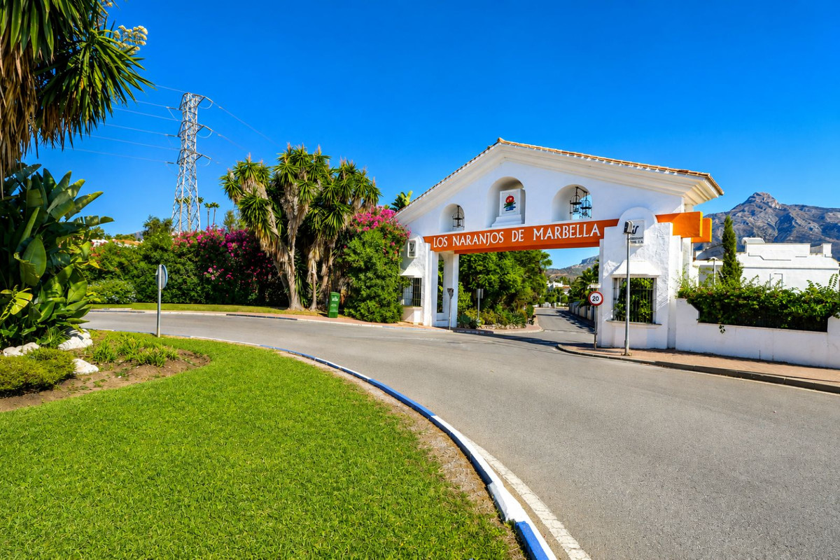 2-bedroom apartment for sale in Nueva Andalucía