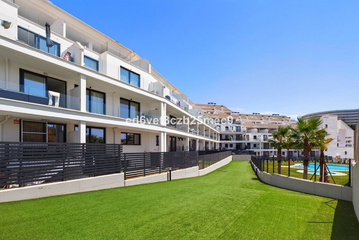 2-bedroom apartment for sale in central Fuengirola