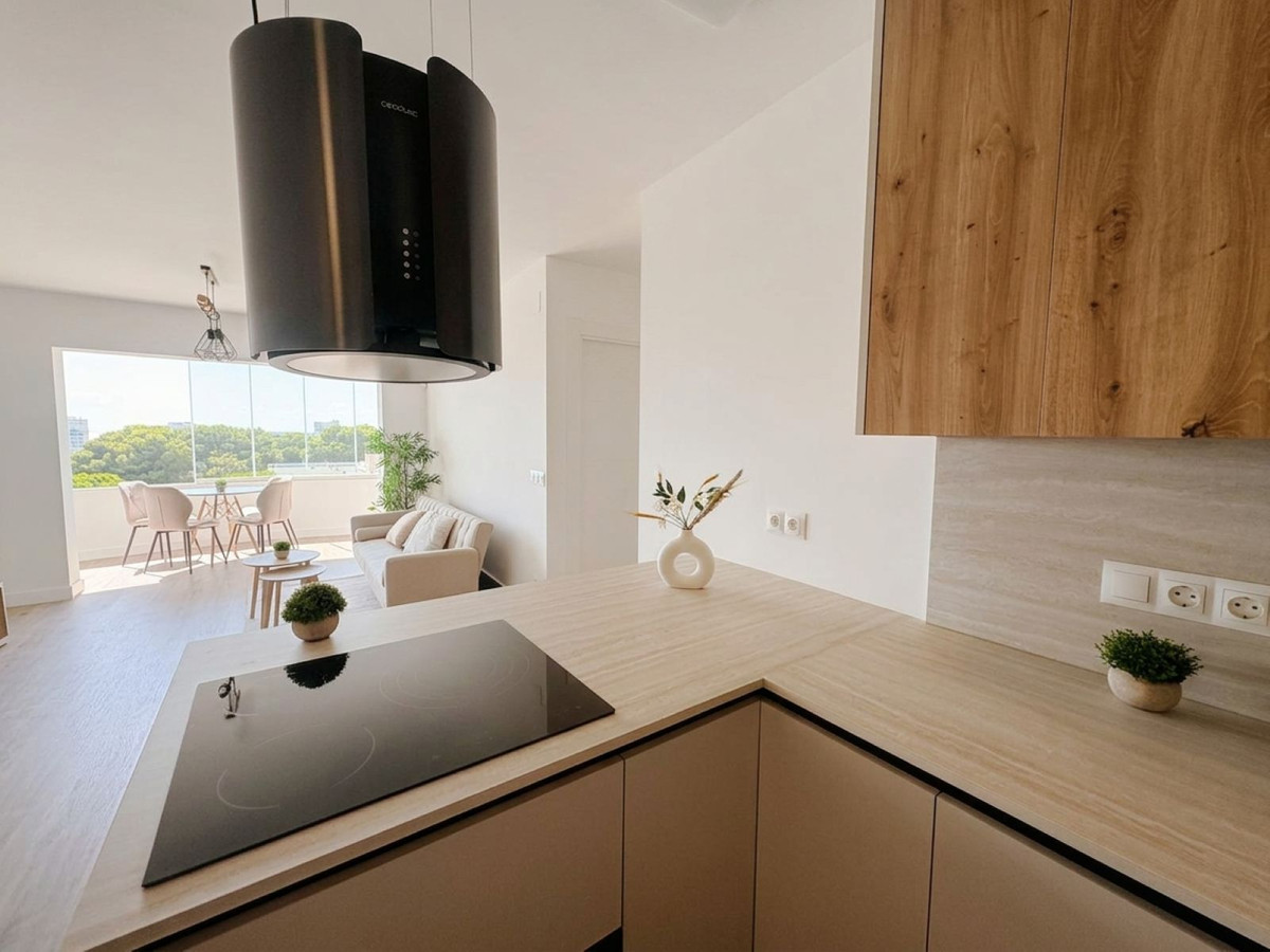 2-bedroom apartment for sale in Calahonda