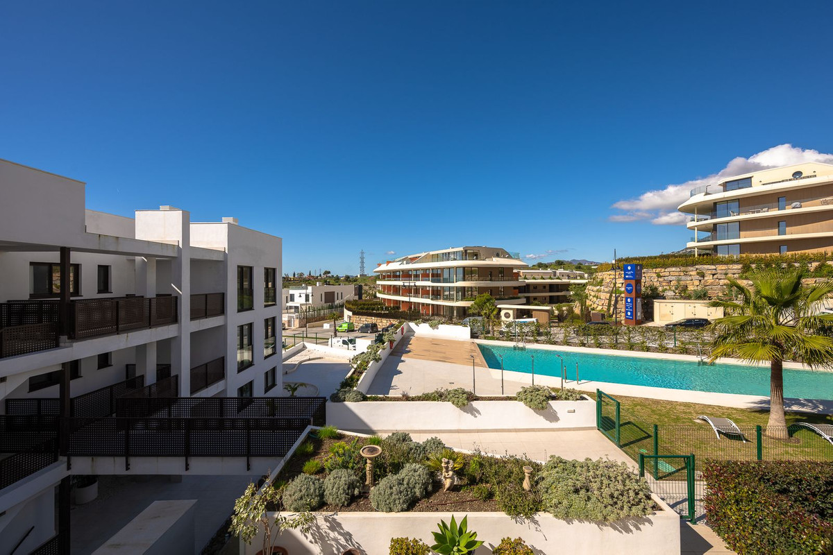 3-bedroom apartment for sale in central Fuengirola