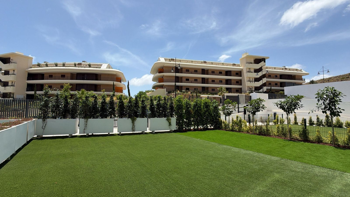 2-bedroom apartment for sale in central Fuengirola
