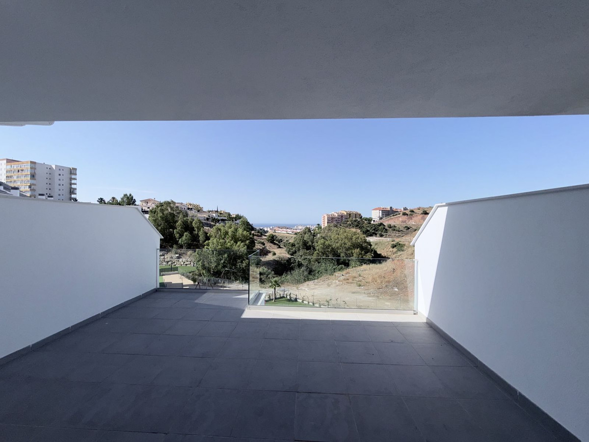 2-bedroom apartment for sale in central Fuengirola