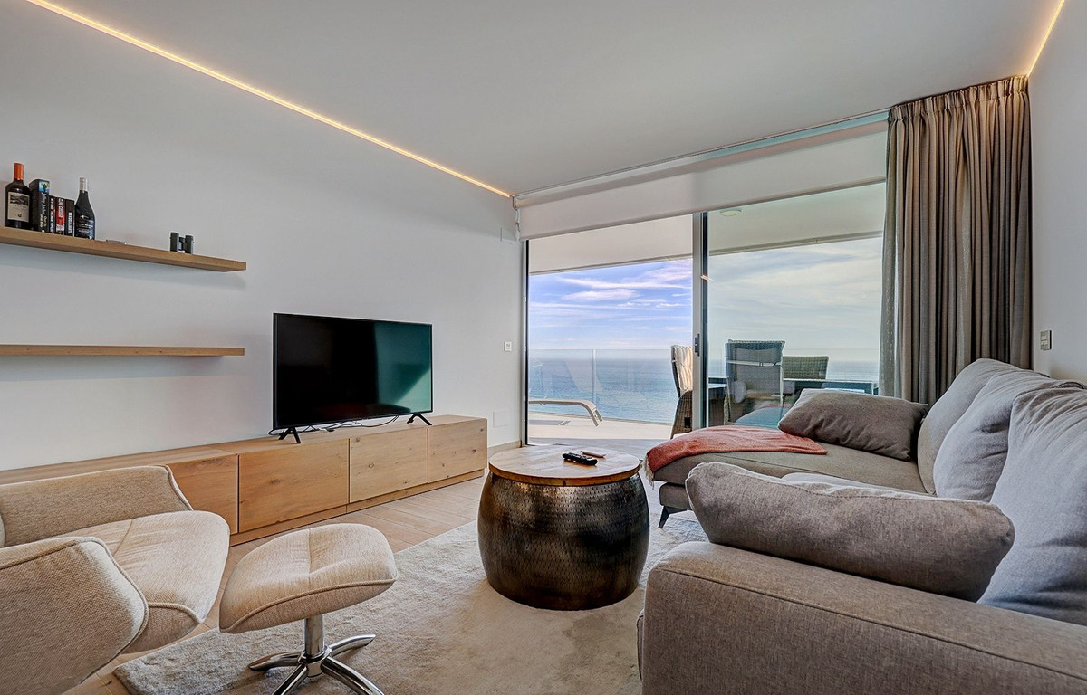 2-bedroom apartment for sale in central Fuengirola