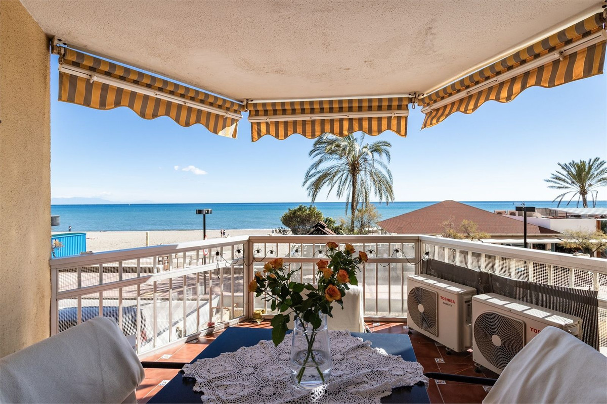1-bedroom apartment for sale in central Fuengirola