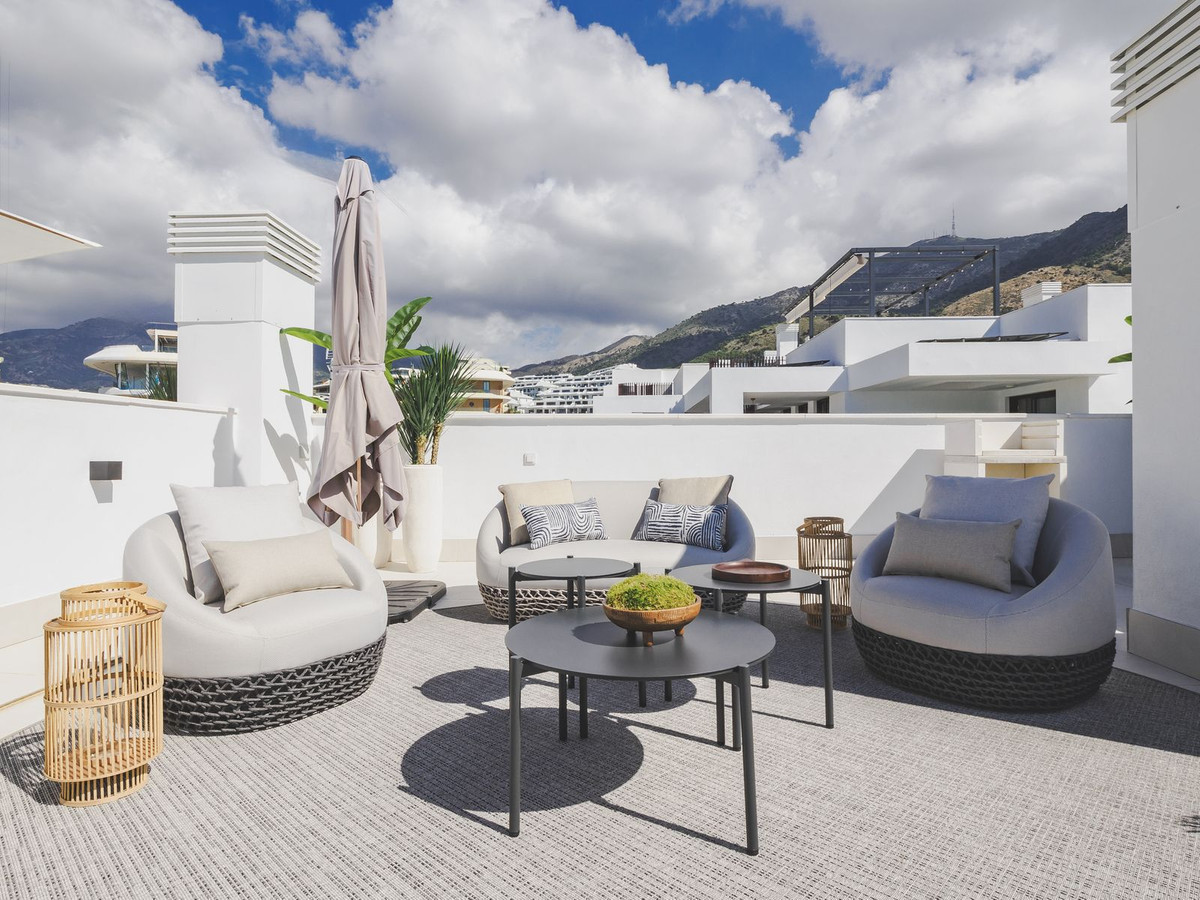 2-bedroom apartment for sale in Higueron