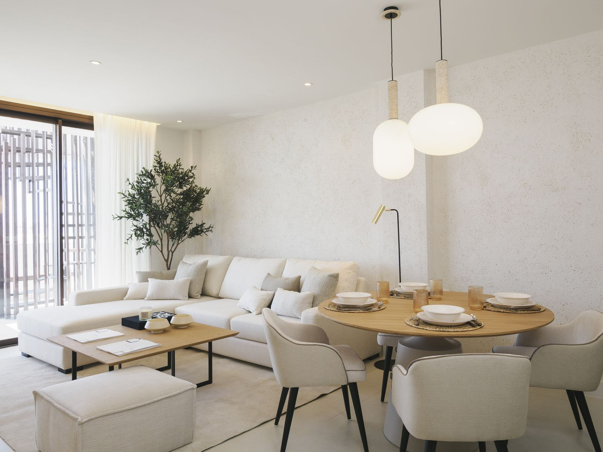 2-bedroom apartment for sale in Higueron