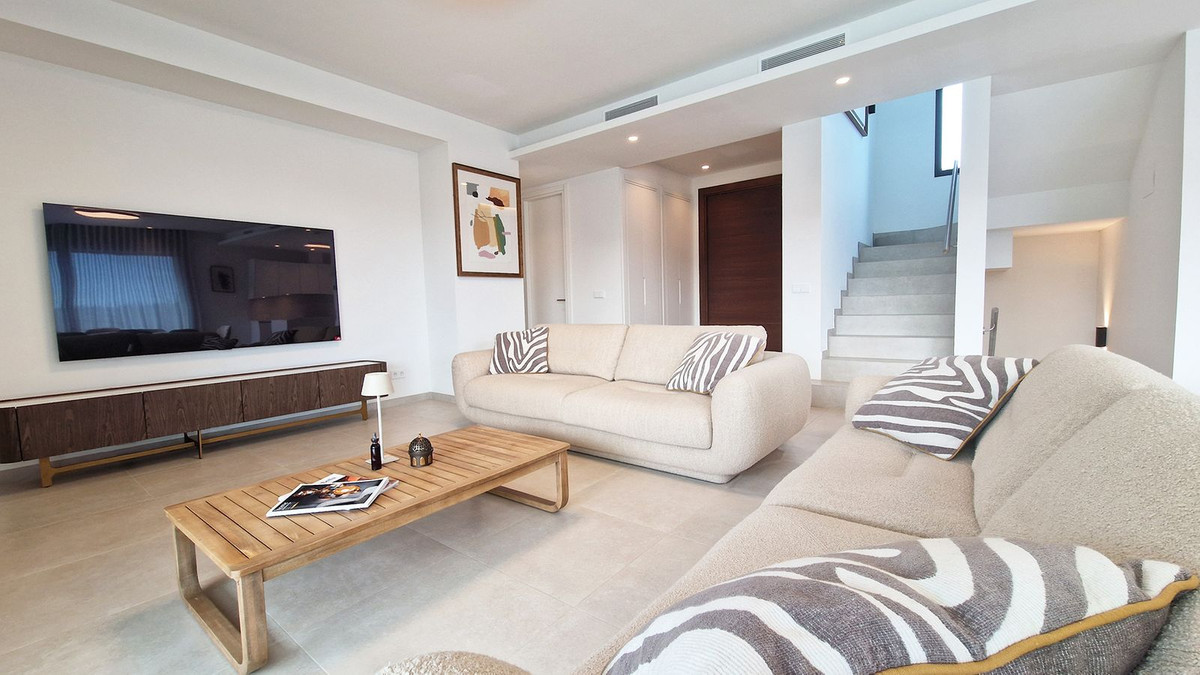4-bedroom villa for sale in La Cala Golf