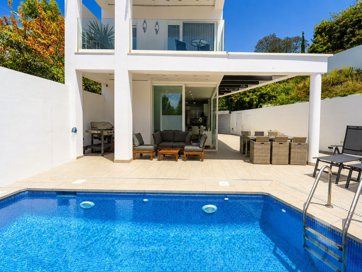 2-bedroom villa for sale in Torreblanca
