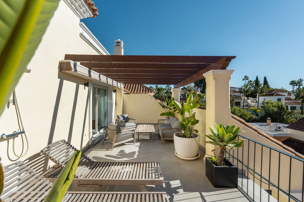 4-bedroom property for sale in Nueva Andalucía