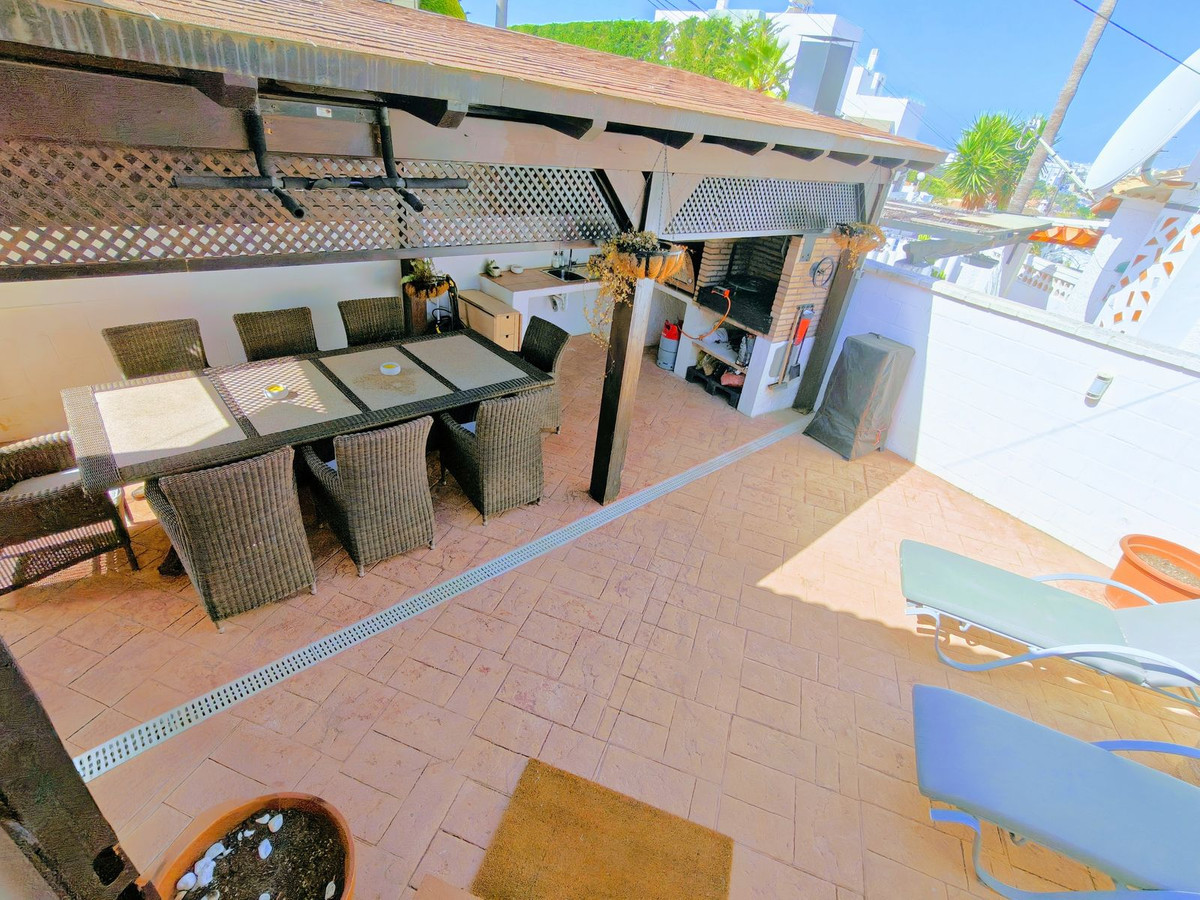 2-bedroom villa for sale in El Faro