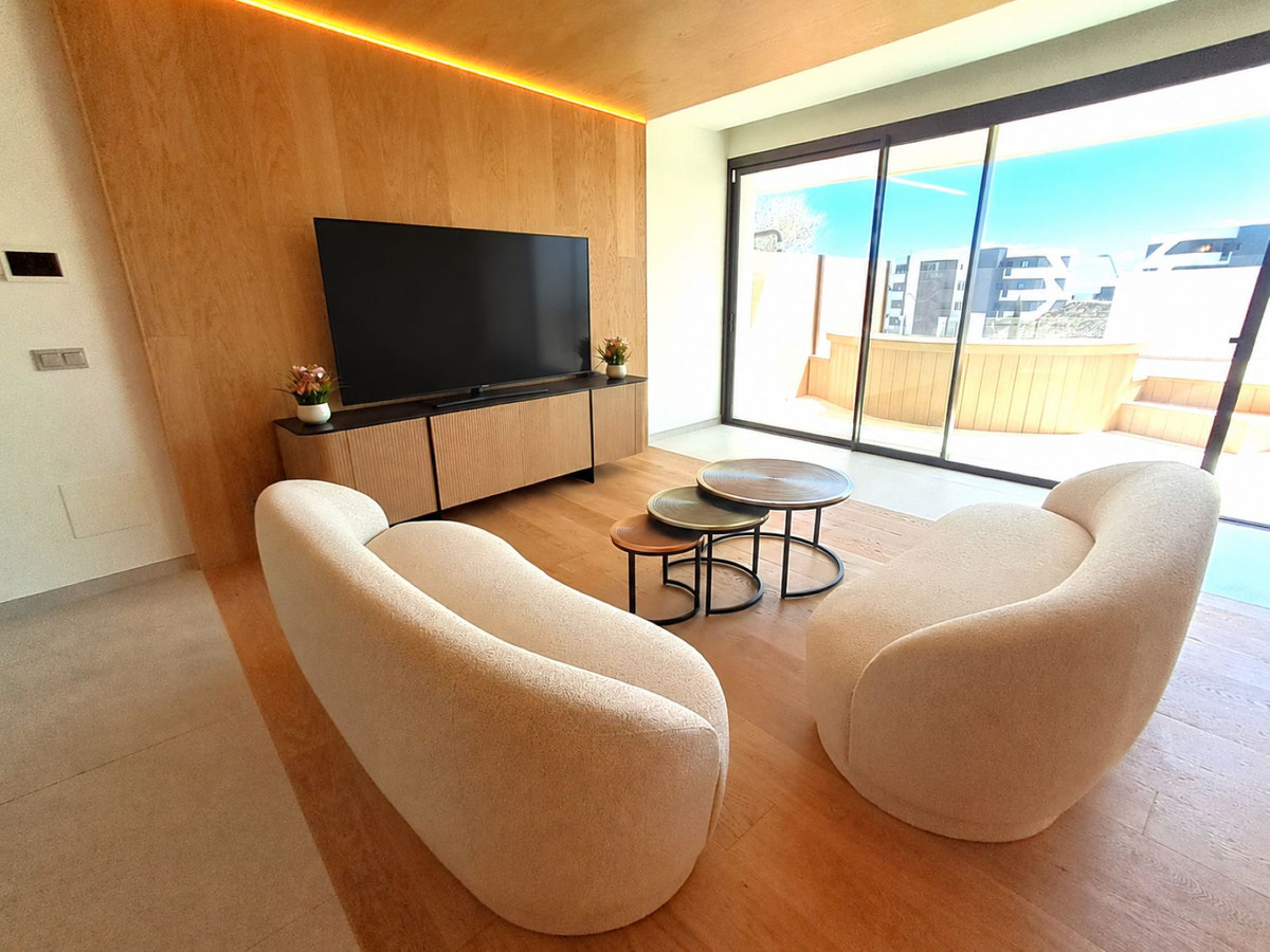 2-bedroom apartment for sale in Higueron