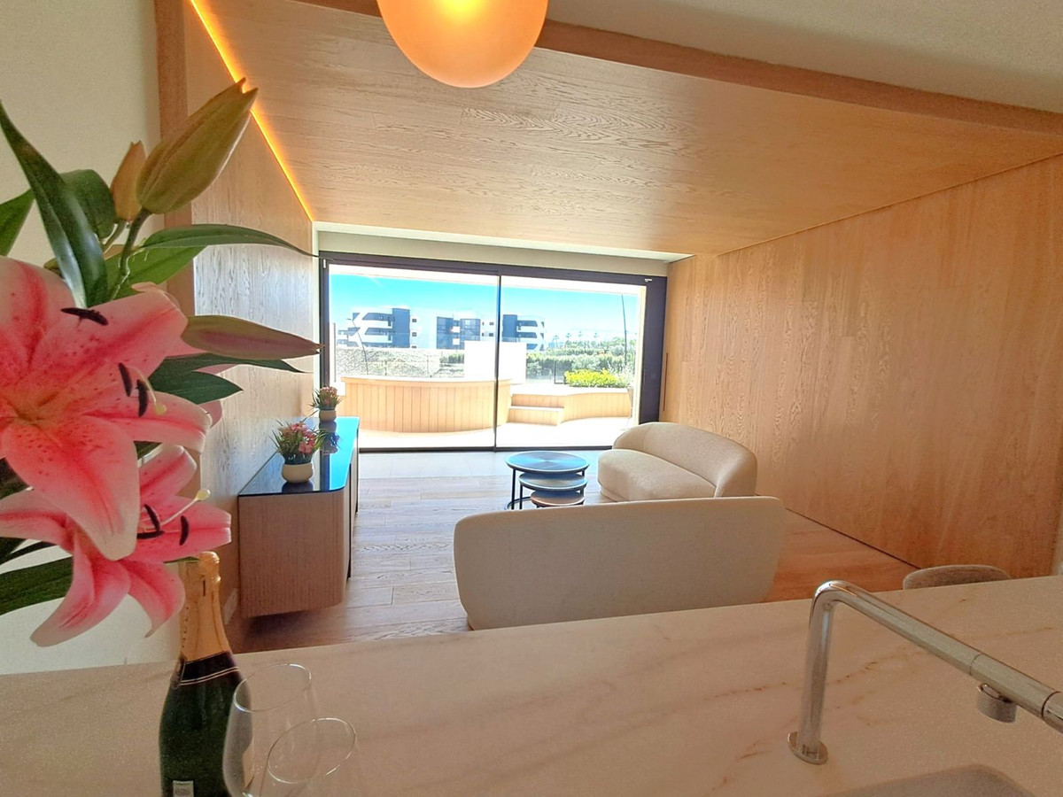 2-bedroom apartment for sale in Higueron