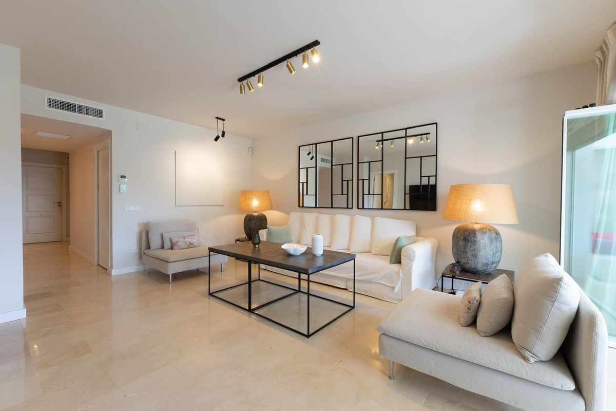 2-bedroom apartment for sale in central Fuengirola