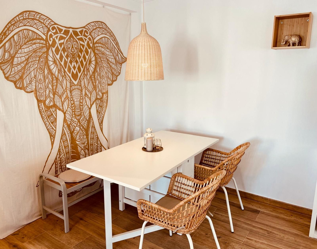 2-bedroom apartment for sale in central Fuengirola