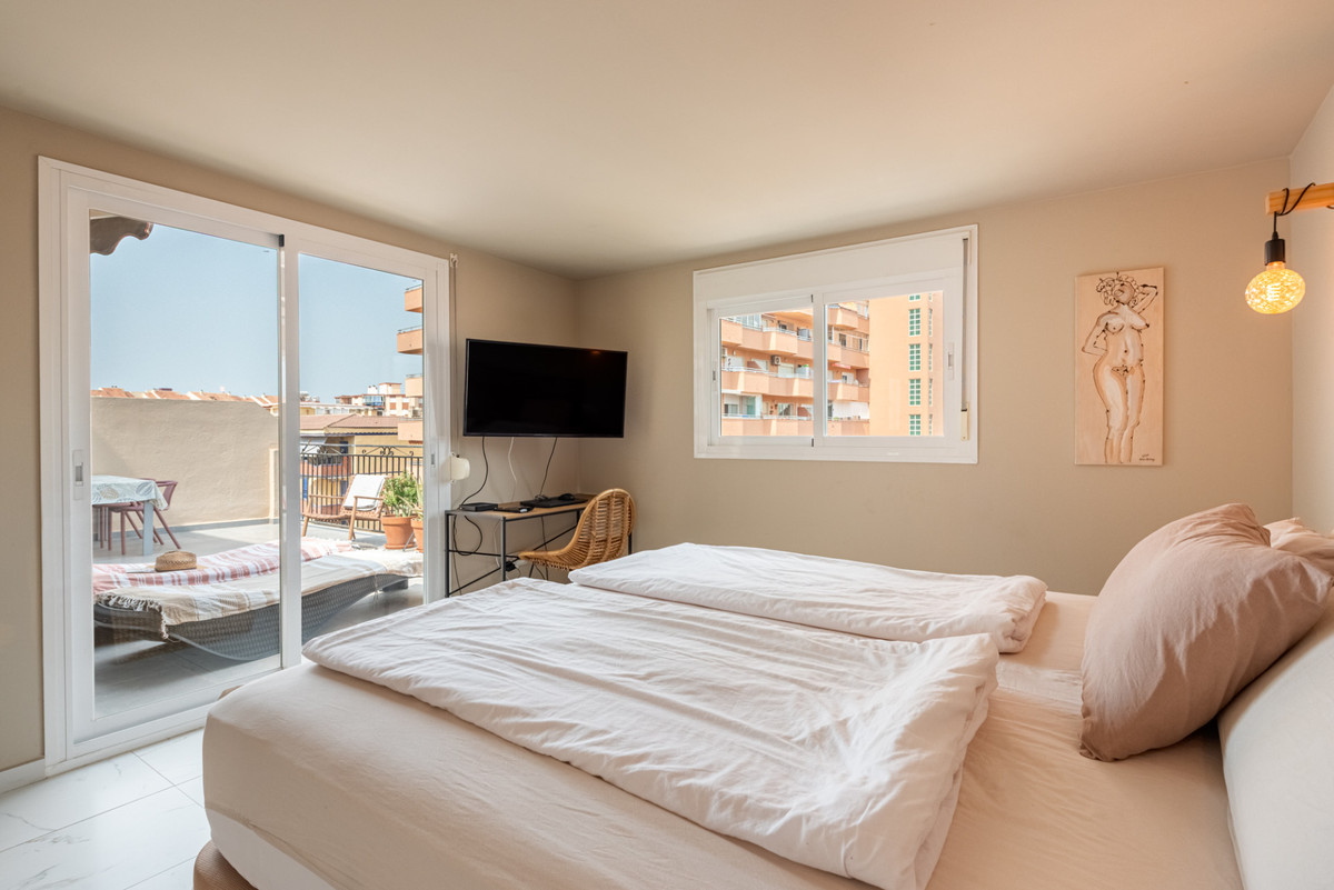 2-bedroom apartment for sale in Los Boliches