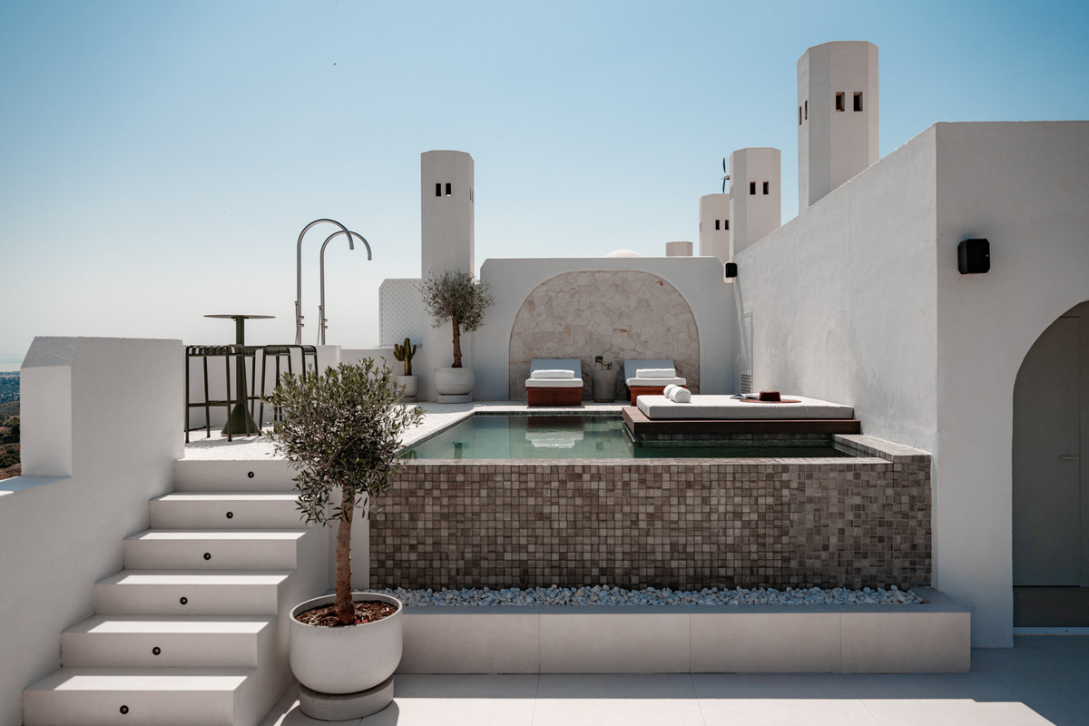 3-bedroom apartment for sale in Nagüeles