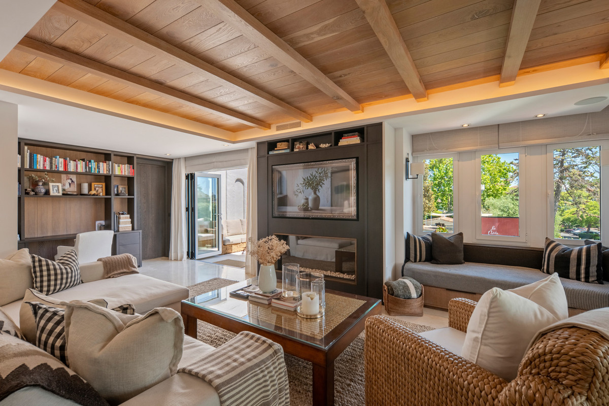 1-bedroom apartment for sale on the Golden Mile
