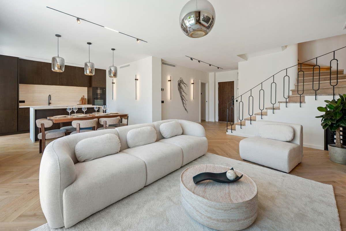 3-bedroom apartment for sale in Nueva Andalucía
