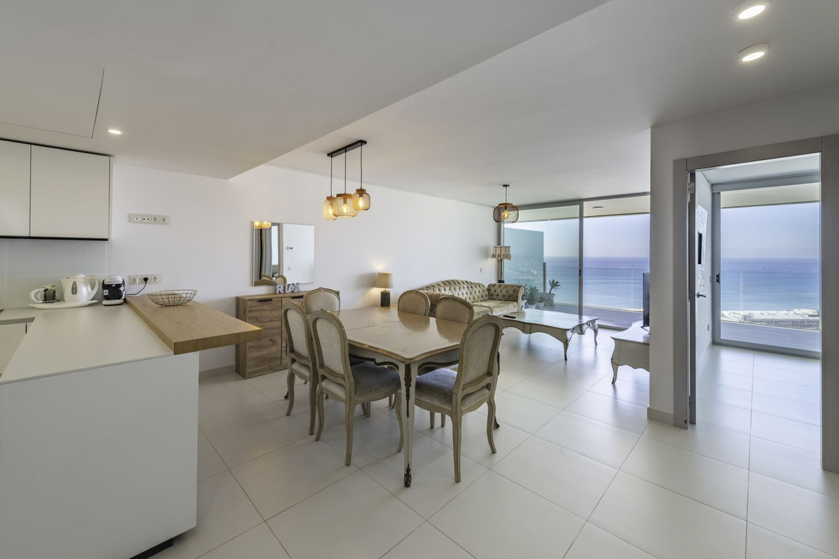2-bedroom apartment for sale in Higueron