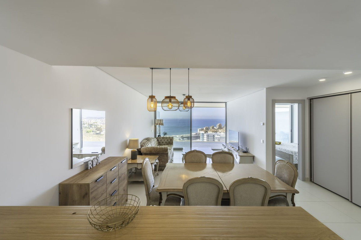2-bedroom apartment for sale in Higueron