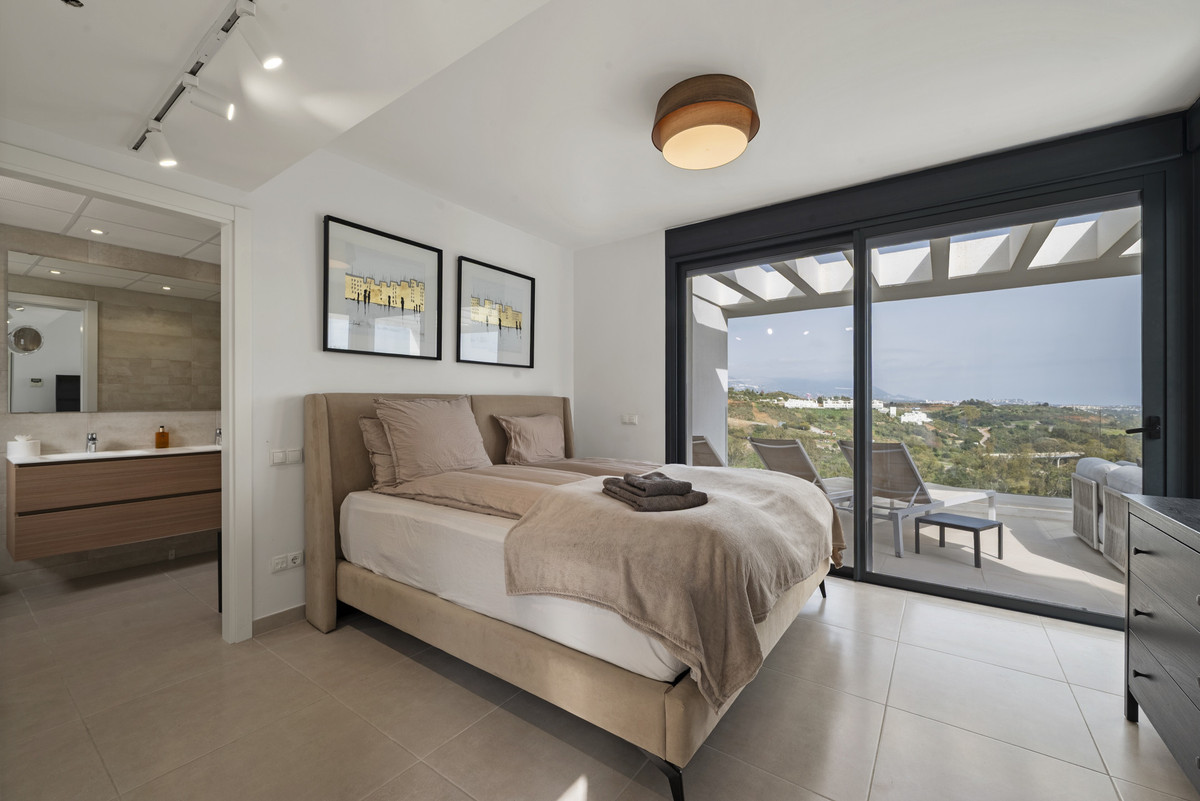 3-bedroom apartment for sale in La Cala Golf