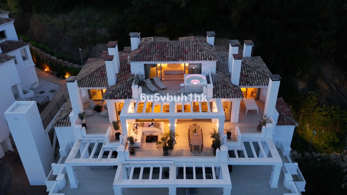 3-bedroom apartment for sale in Nueva Andalucía