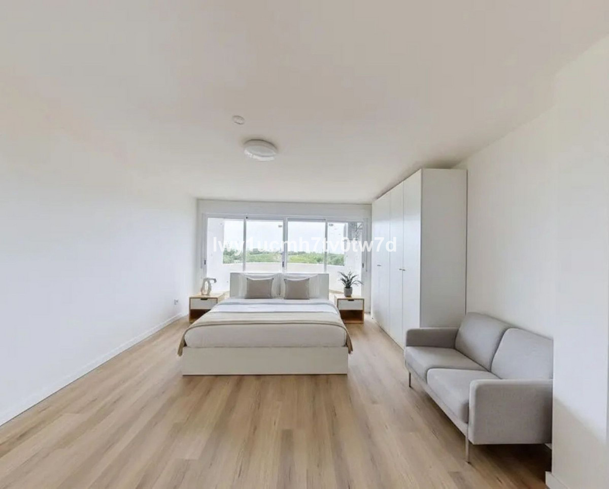 Studio apartment for sale in central Marbella