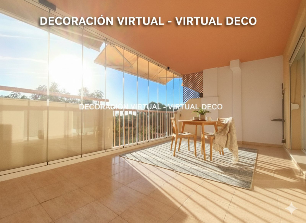 2-bedroom apartment for sale in Calahonda