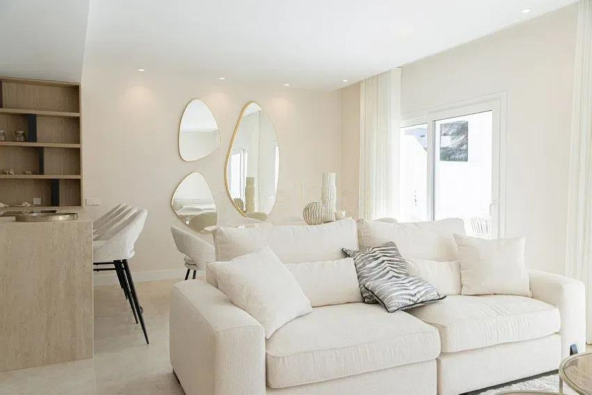 4-bedroom apartment for sale in Nueva Andalucía