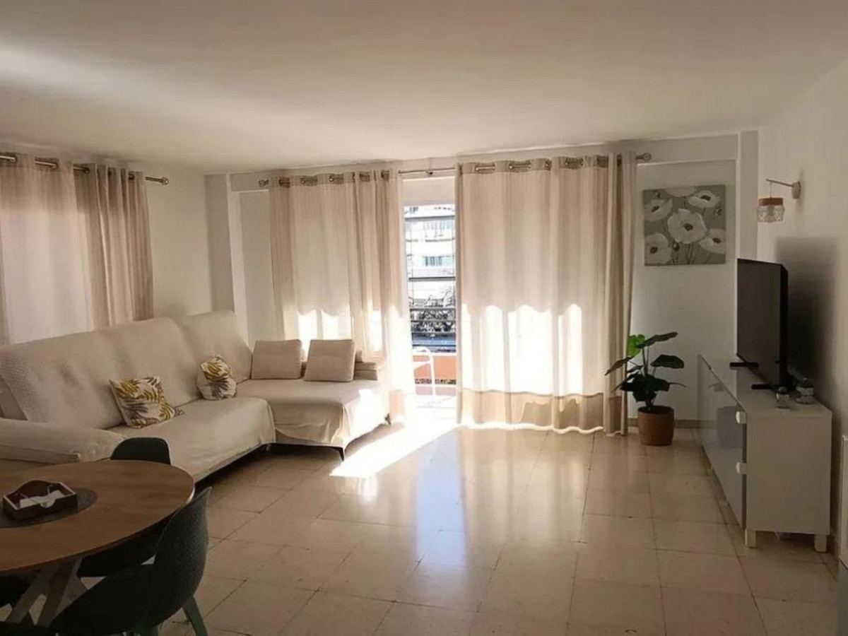 4-bedroom apartment for sale in central Marbella