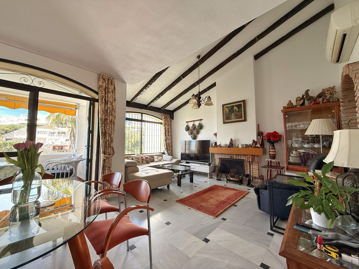 4-bedroom property for sale in Calahonda