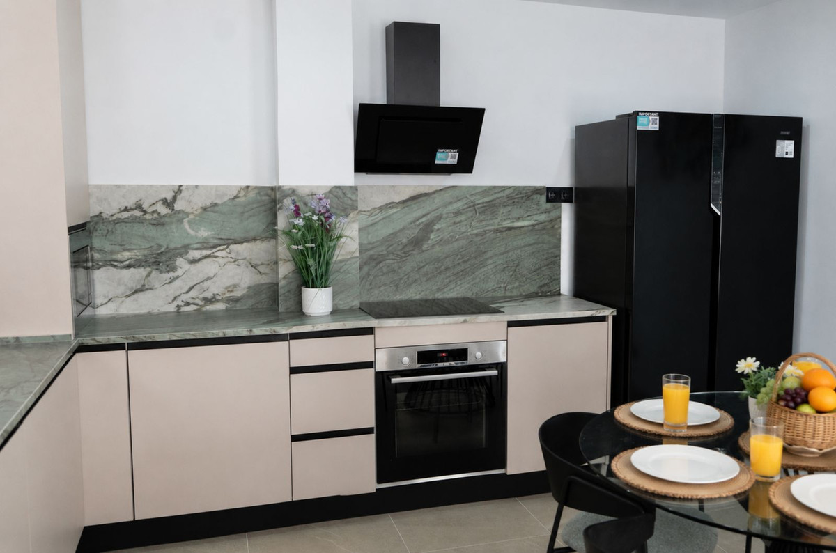 2-bedroom apartment for sale in central Fuengirola