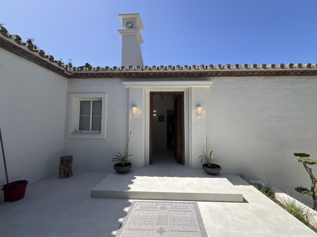 3-bedroom villa for sale in Guadalmina Alta