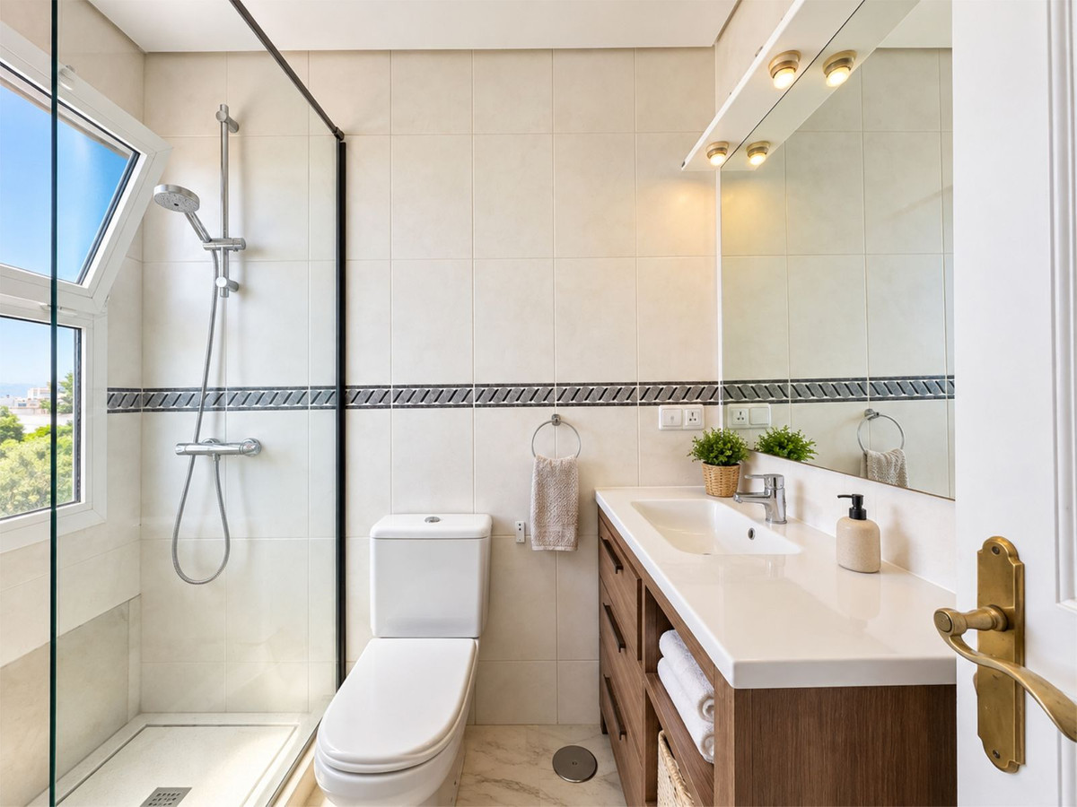 2-bedroom apartment for sale in Puerto de Cabopino
