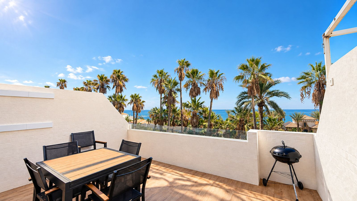 2-bedroom property for sale in El Faro