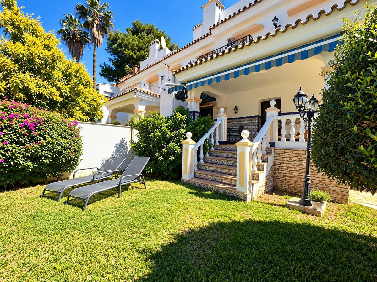 3-bedroom villa for sale in Nueva Andalucía