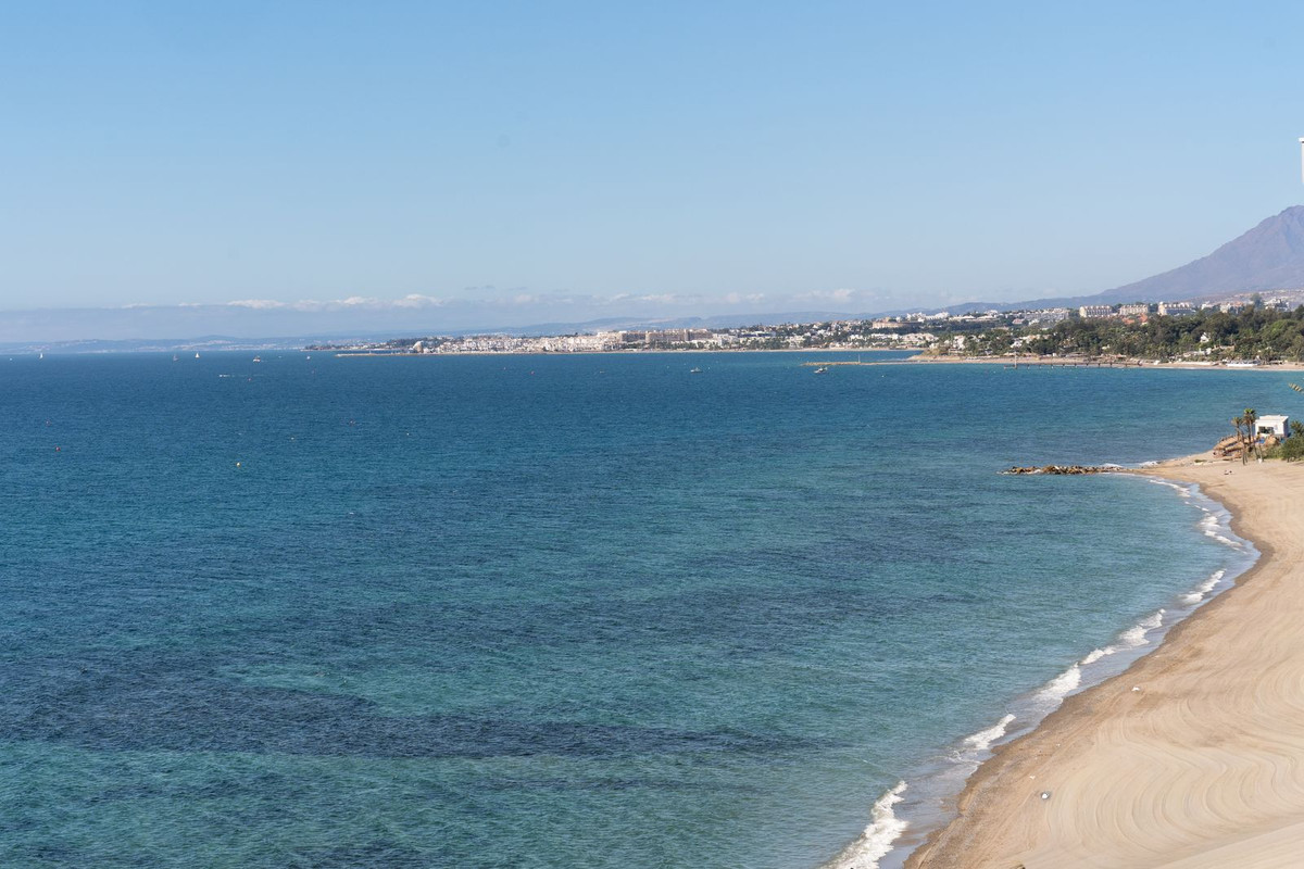 3-bedroom apartment for sale in central Marbella