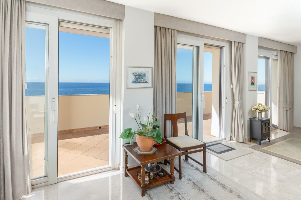 3-bedroom apartment for sale in central Marbella