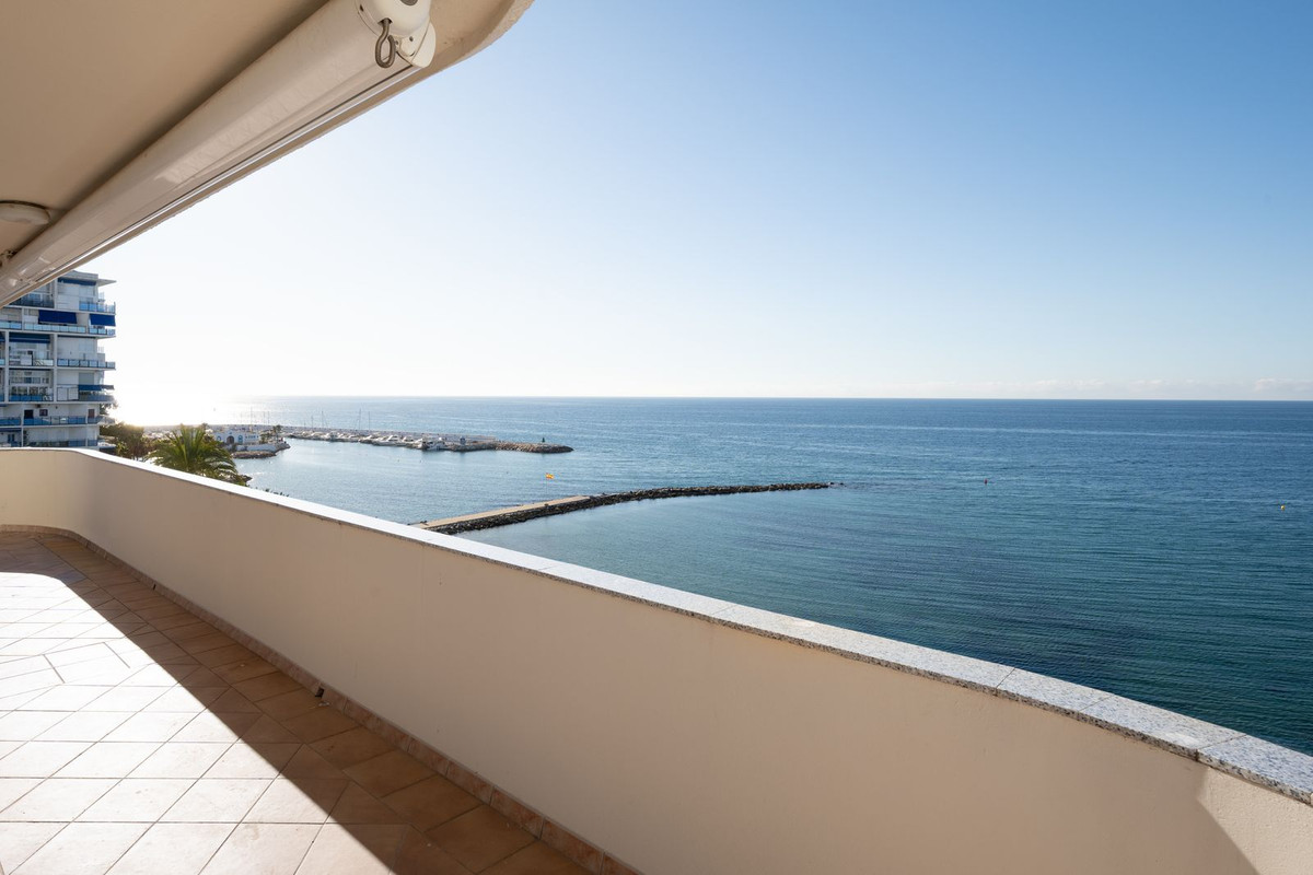 3-bedroom apartment for sale in central Marbella