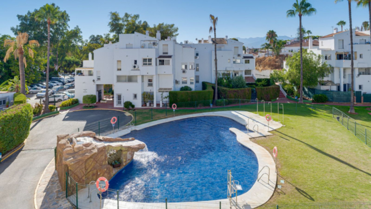 3-bedroom apartment for sale in central Marbella