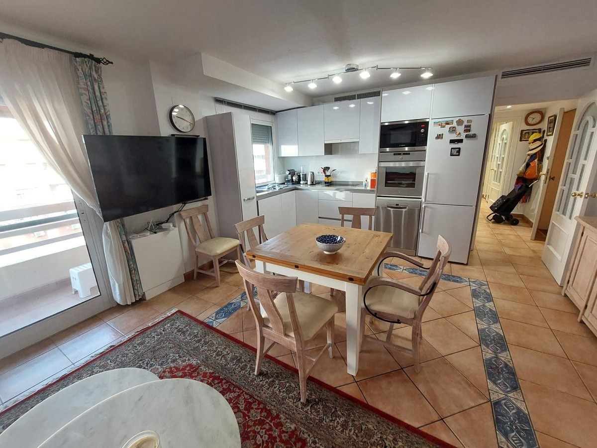 2-bedroom apartment for sale in central Marbella