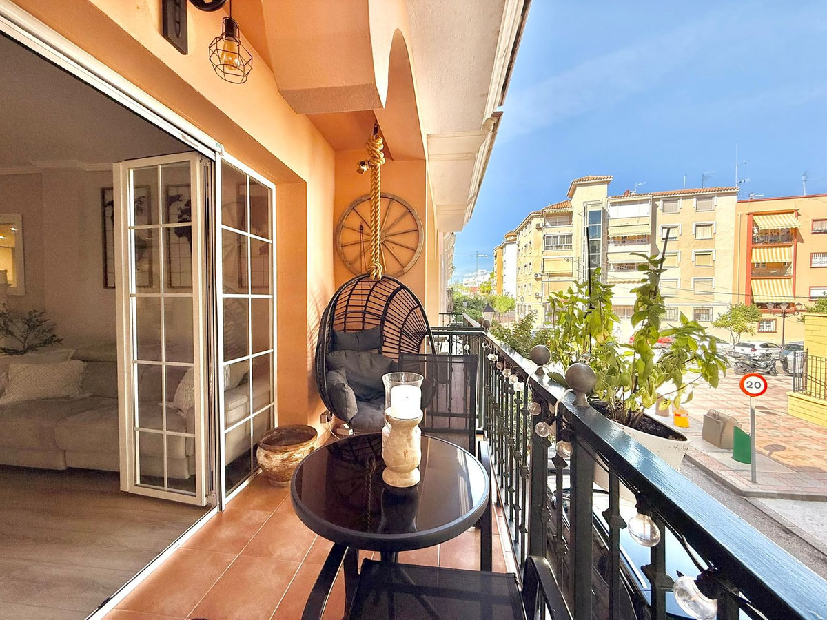 2-bedroom apartment for sale in central Fuengirola