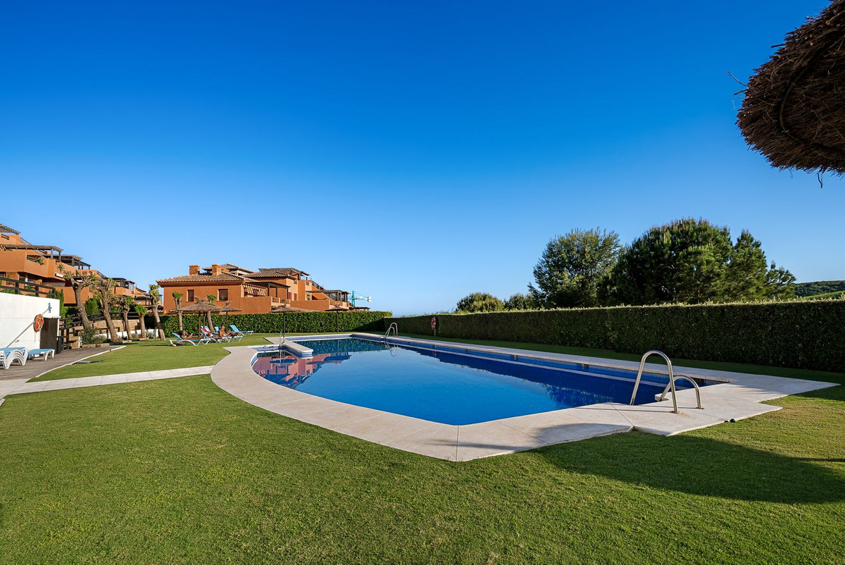 2-bedroom apartment for sale in Casares Playa